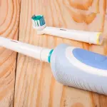 Guida alla scelta di uno spazzolino elettrico