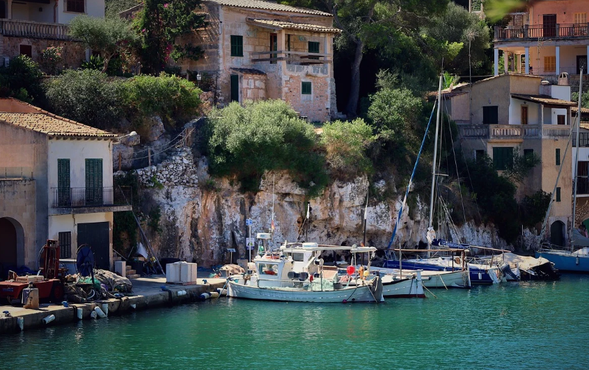 Guida per un viaggio a Maiorca: come arrivarci, le migliori spiagge e cosa vedere